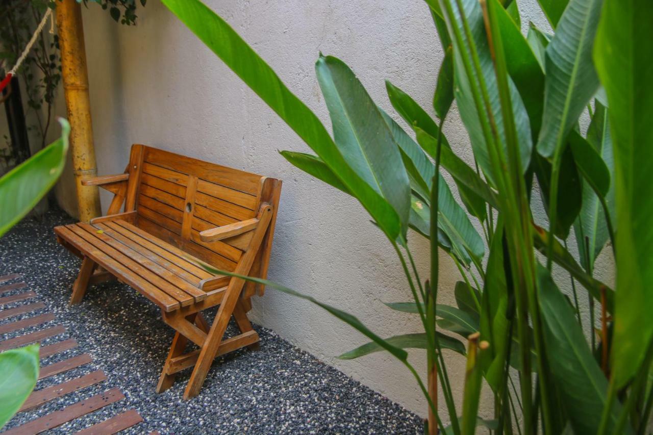 Cozy Cottages Lombok Senggigi Buitenkant foto