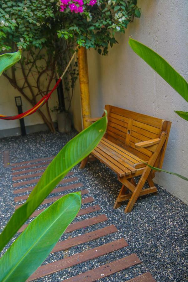Cozy Cottages Lombok Senggigi Buitenkant foto