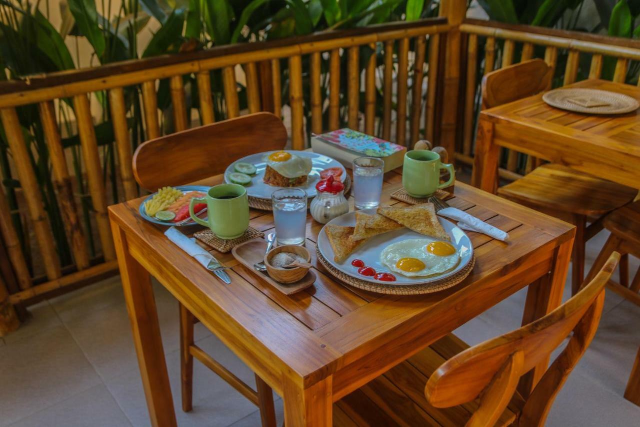 Cozy Cottages Lombok Senggigi Buitenkant foto